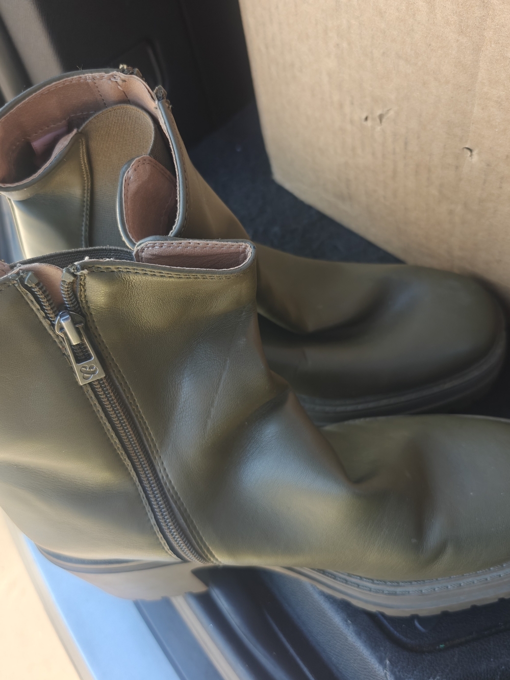 Women Olive Green Leather Zip Ankle Boots